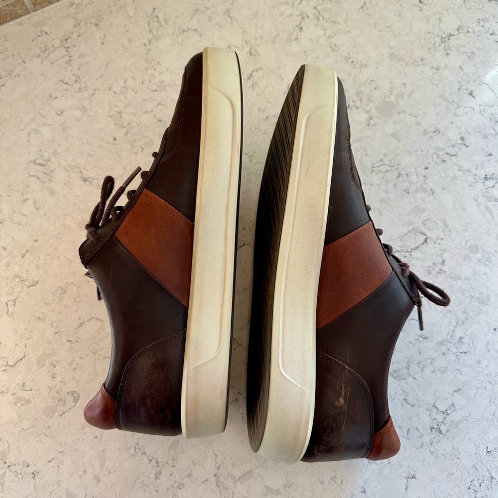 ECCO Brown Leather Casual Sneakers | Men’s 10 - Picture 4 of 9